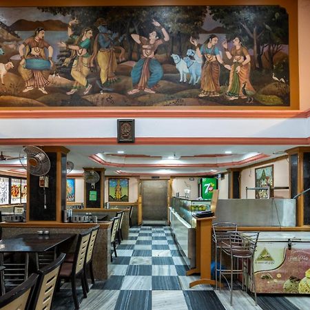 Sree Bharani Hotels Tirunelveli Exterior foto